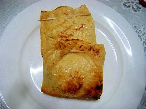 健康法師の 揚げの豆苗とチーズ包み焼き